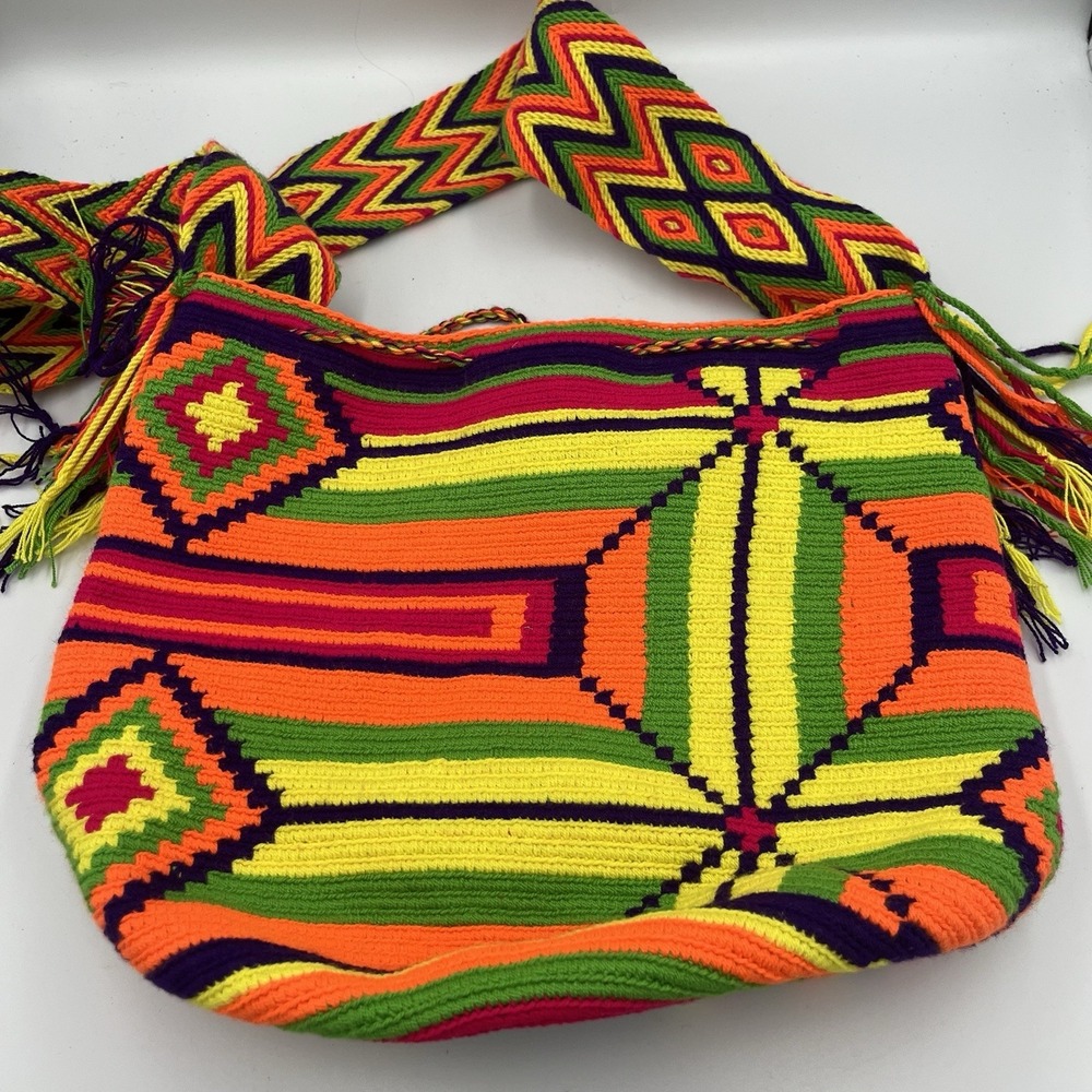 Vibrant Colorful Mochila Wayuu Handbag Purse Handmade Original Unique Boho Fun - Picture 14 of 16